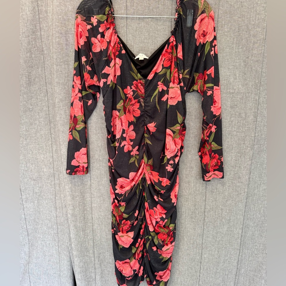 Jolie & Joy 7X Bodycon Red Rose Off Shoulder Stretch Bodycon Form Fitting Dress